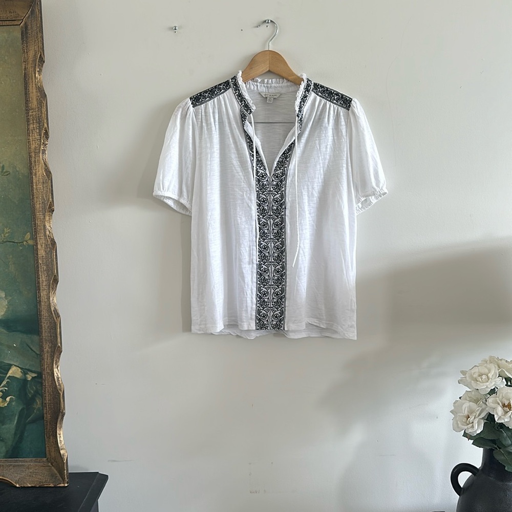 Lucky Brand White Embroidered Shirt Size Small